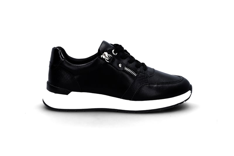 Sporty og lett sneaker COMFY STEP Sporty og lett sneaker COMFY STEP