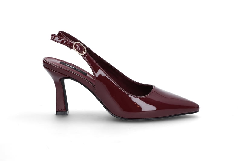 Slingback pumps EDIT Slingback pumps EDIT