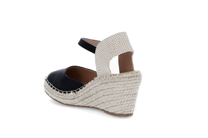 EDIT 1731 BLACK EDIT