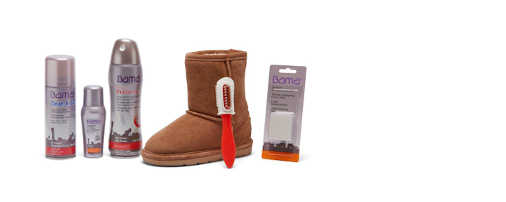 Sko av semsket skinn med produkter for skopleie.